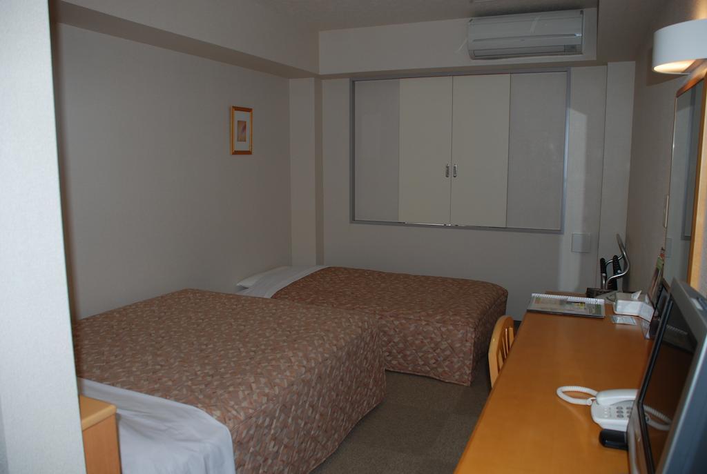 Best Inn 鱼津 客房 照片